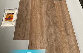 Sàn nhựa keo riêng  H07