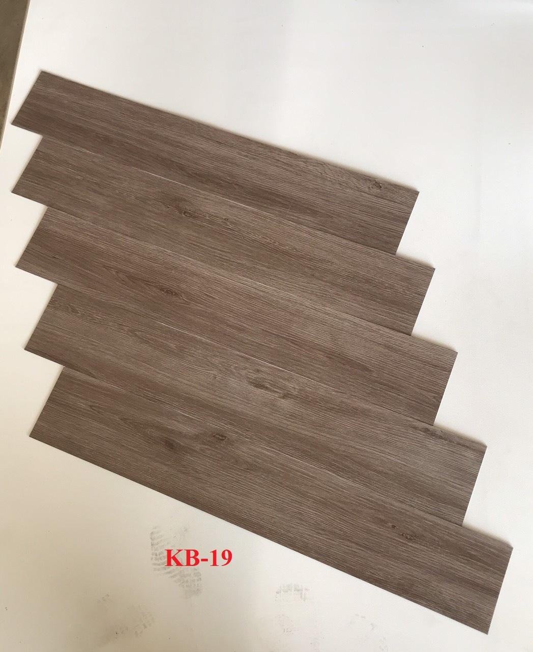 Sàn nhựa keo riêng  KB19